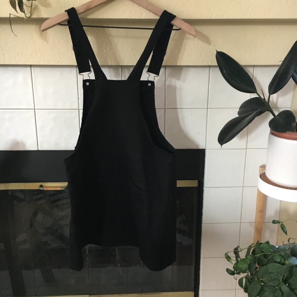 Black overall mini dress (f21) with back pockets